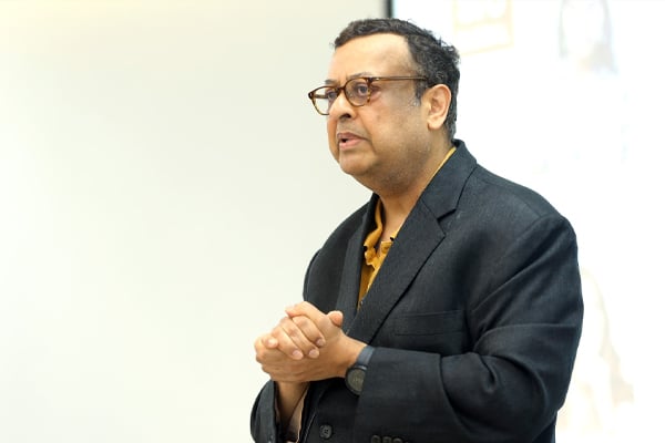 Mr Jain Inside Image