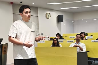 SP-Jain-MFWM-students-open-mic-on-finance-1