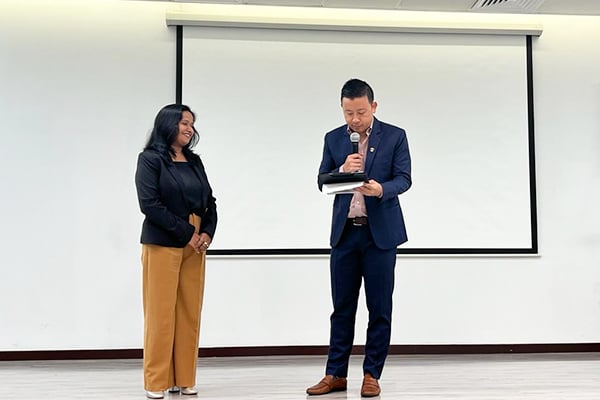 SP Jain Toastmasters Club in Dubai