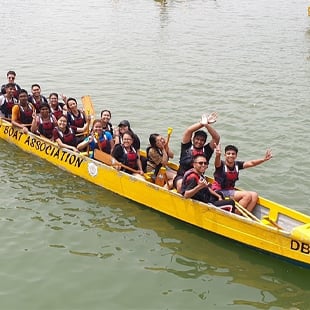 DRAGON-BOAT-RACING