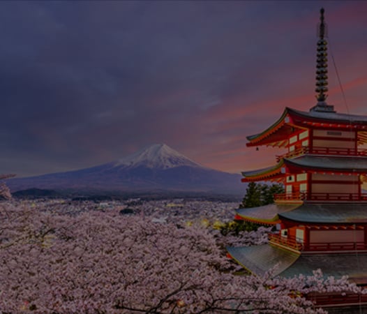 Captivating mountain scenery in Japan