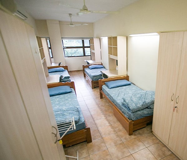 4-bedder room