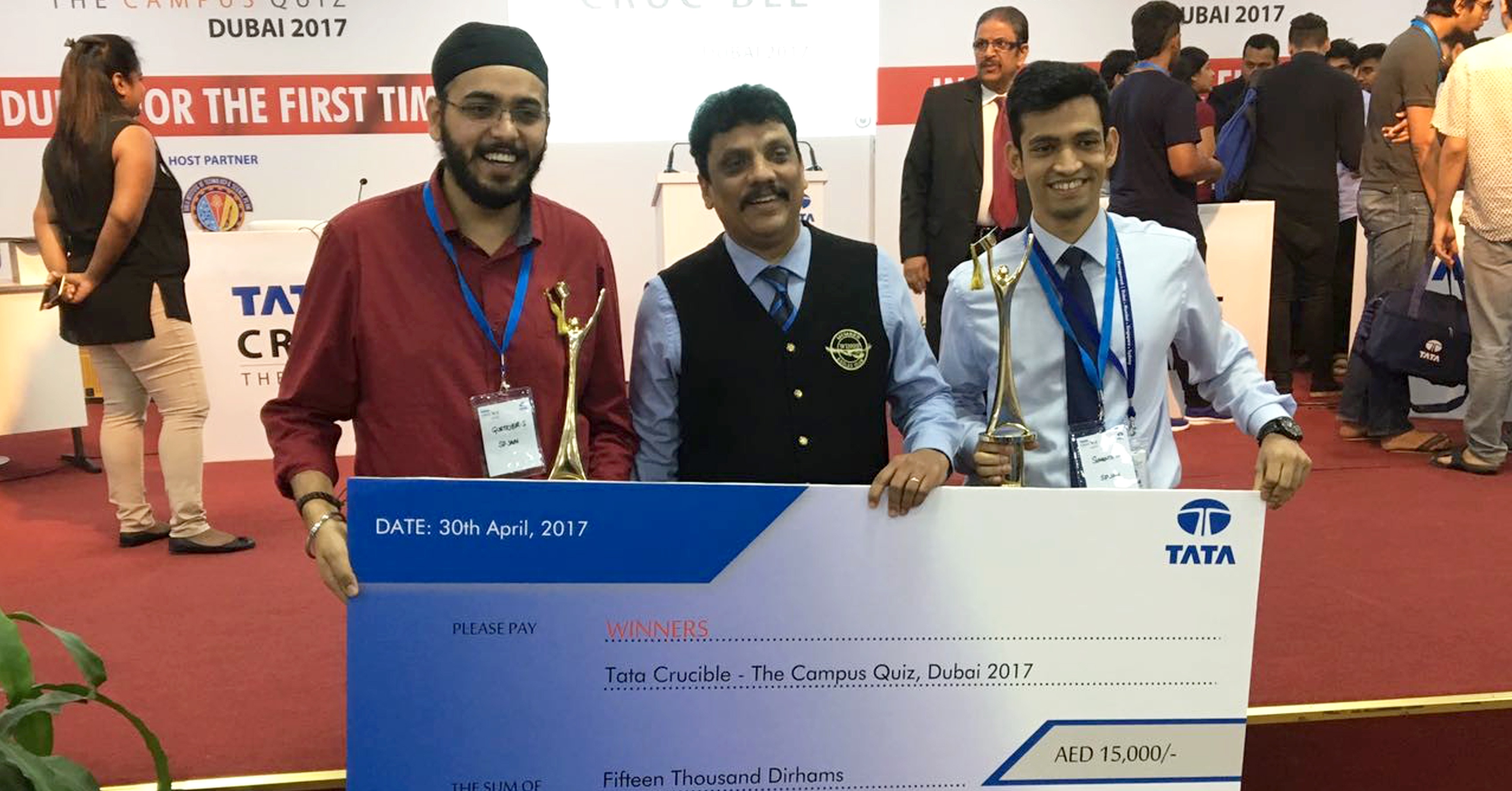 SPJain Winners at Tata Crucible Quiz Dubai-1.jpg