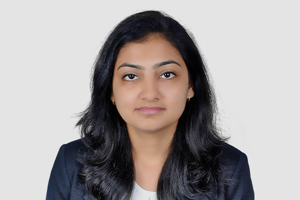 Shakira Kungda Shaikh shares her SP Jain EMBA experience with Shiksha