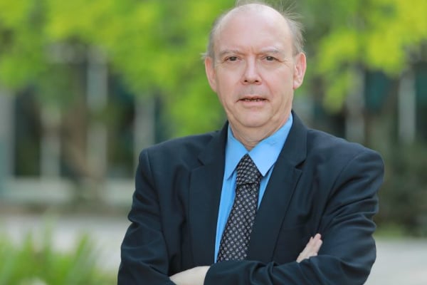 Dr Gary Stockport  Dean – EMBA, SP Jain